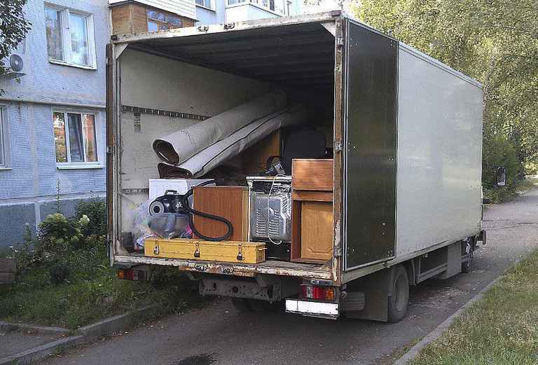 Заказать грузовой автомобиль для доставки мебели : Личные вещи (коробки) из Соединённого Штаты, Чикаго в Россия, Новороссийск